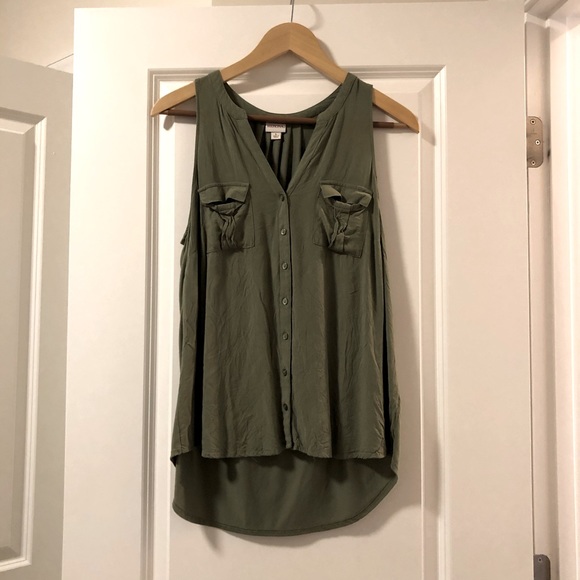 Sage Blouse - Picture 1 of 3